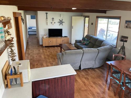 Cervantes House | dhu drop inn