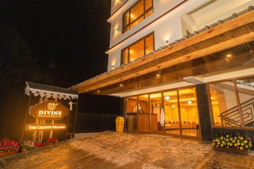 Pelling Hotel | Divine The Celeste, Pelling