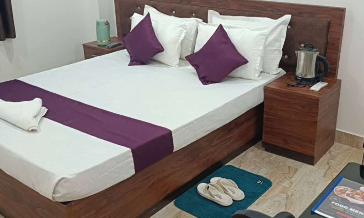Muzaffarpur Hotel | DN Tower