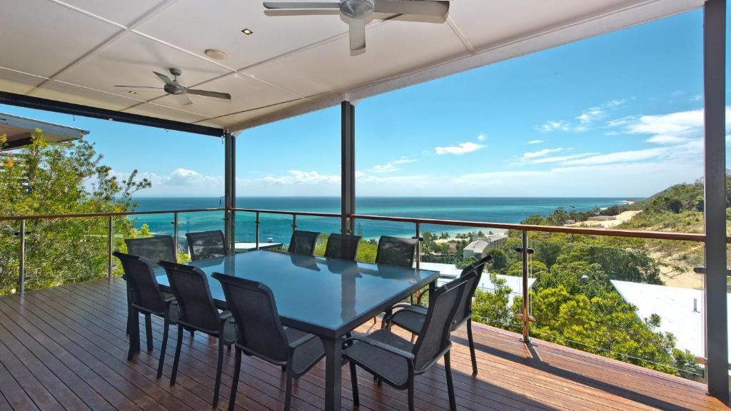 Brisbane Waterfront House | Dolce Villa @ Tangalooma
