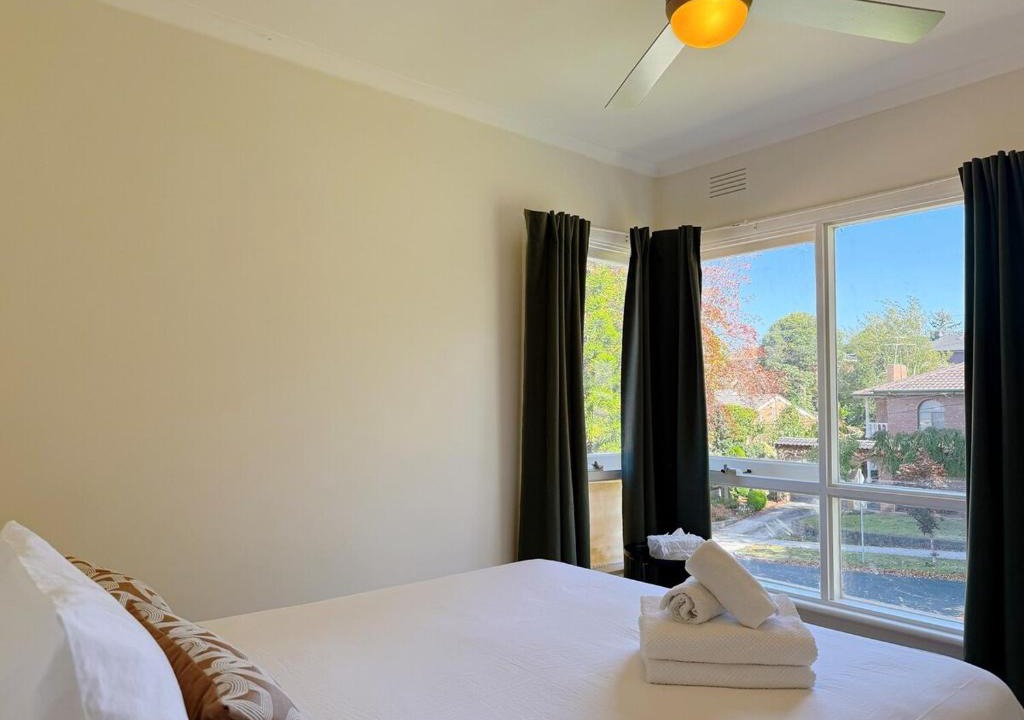 Doncaster House | Doncaster Westfiled House 4BD