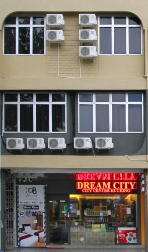 Kuching House | Dream City
