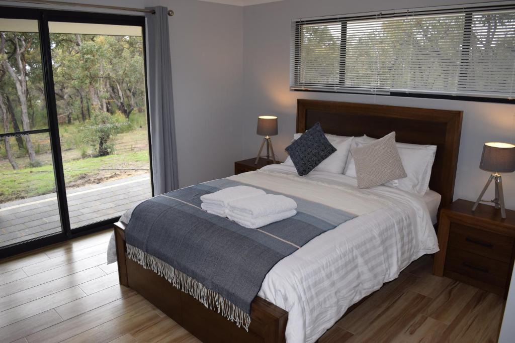 Eagle Bay Bed & Breakfast | Eagle Bay House