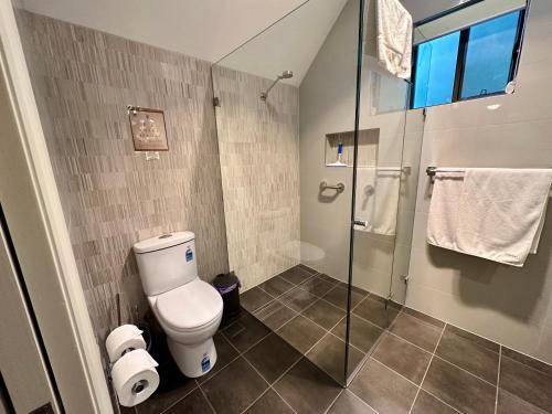 Vacy Cabin | Eagles Eyrie Spa Lodge