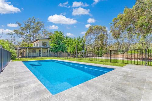 Echuca House | Echuca 265 - Echuca Holiday Homes
