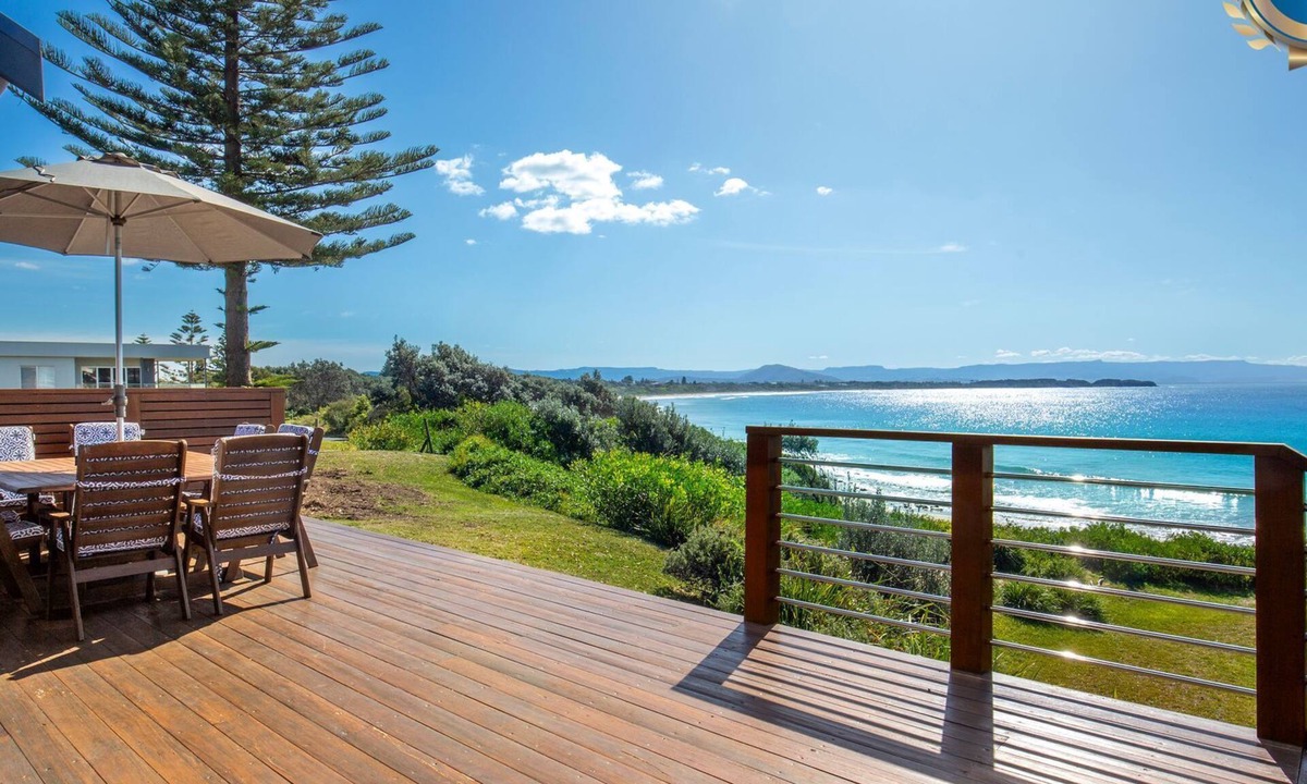 Culburra Beach House | Eclipse - Absolute Beachfront with Stunning Views