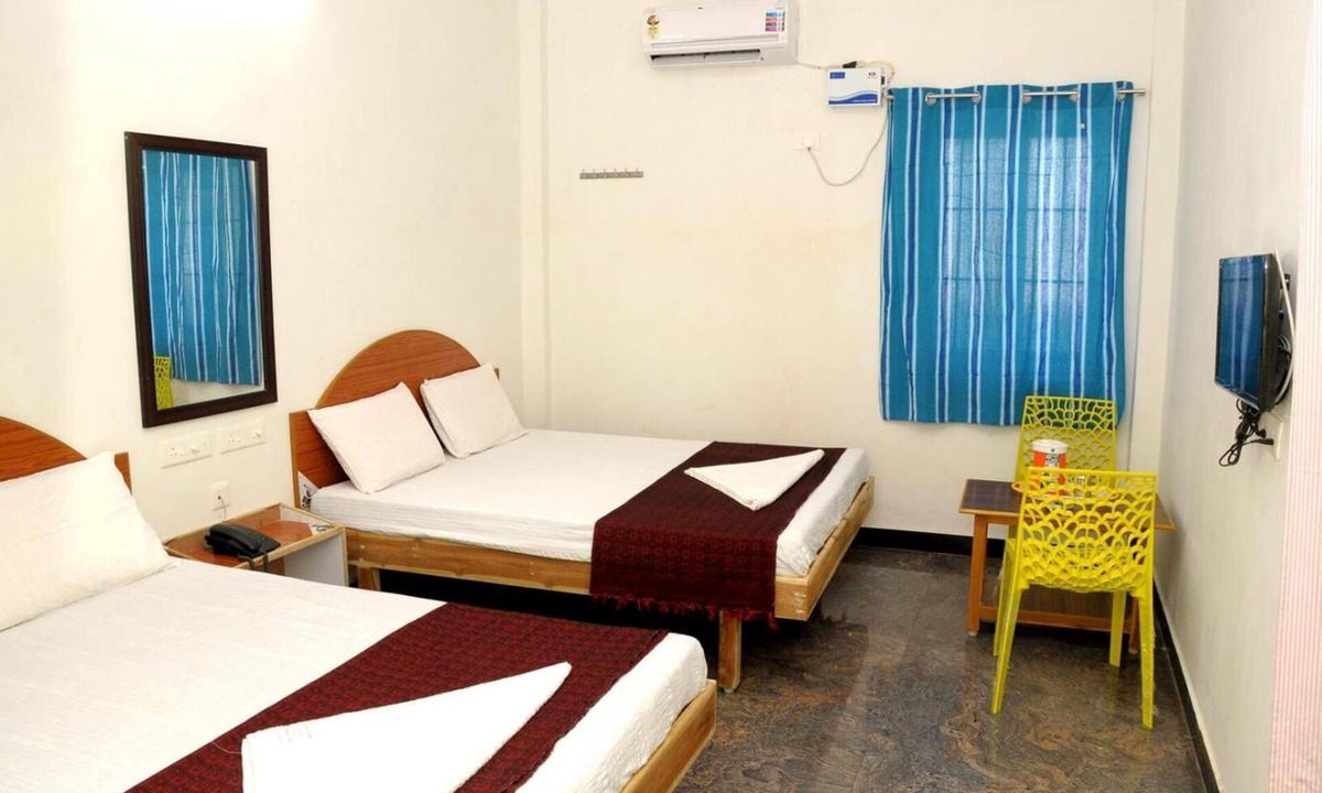 Palani Hotel | Eden A Park