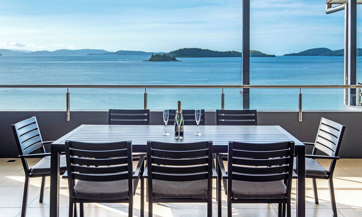 Hamilton Island Apartment | Edge Apartment 17, Edge Apartment 17 on Hamilton Island