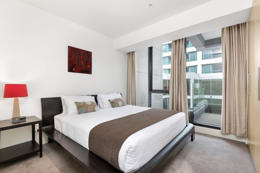 Geelong Hotel | Edgewater 208