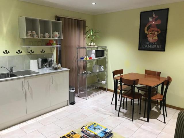 Springvale South House | Effie Court