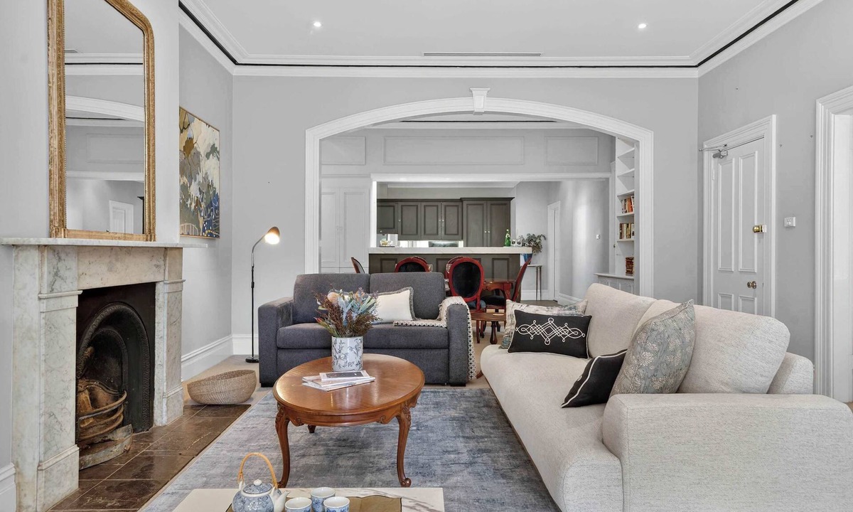 Woollahra Apartment | Elegance in Woollahra with Heritage Charm