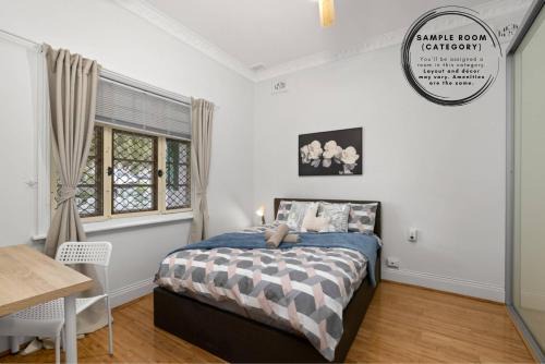 Lidcombe House | Elegant Double Room Lidcombe - Close to Transport & Shops - Shared Bathroom and Amenities
