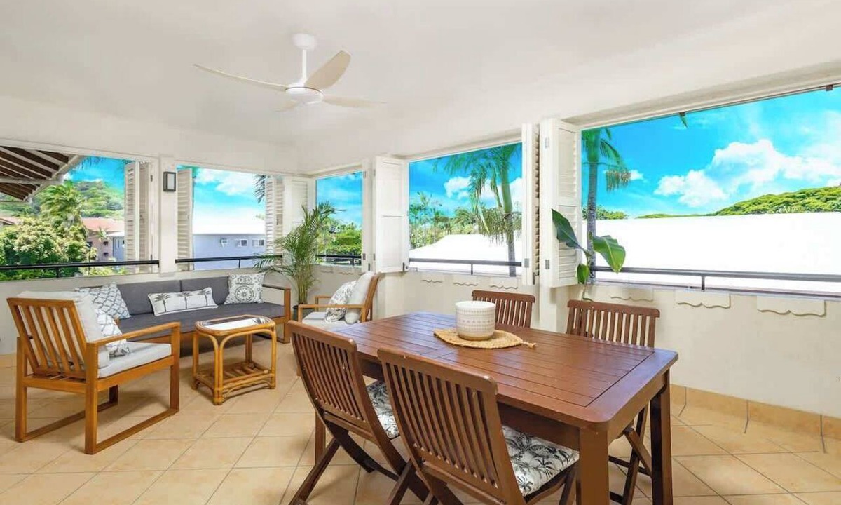 Cairns North Apartment | Elevated 2BR Modern Furnished Terrace Apt - Pool