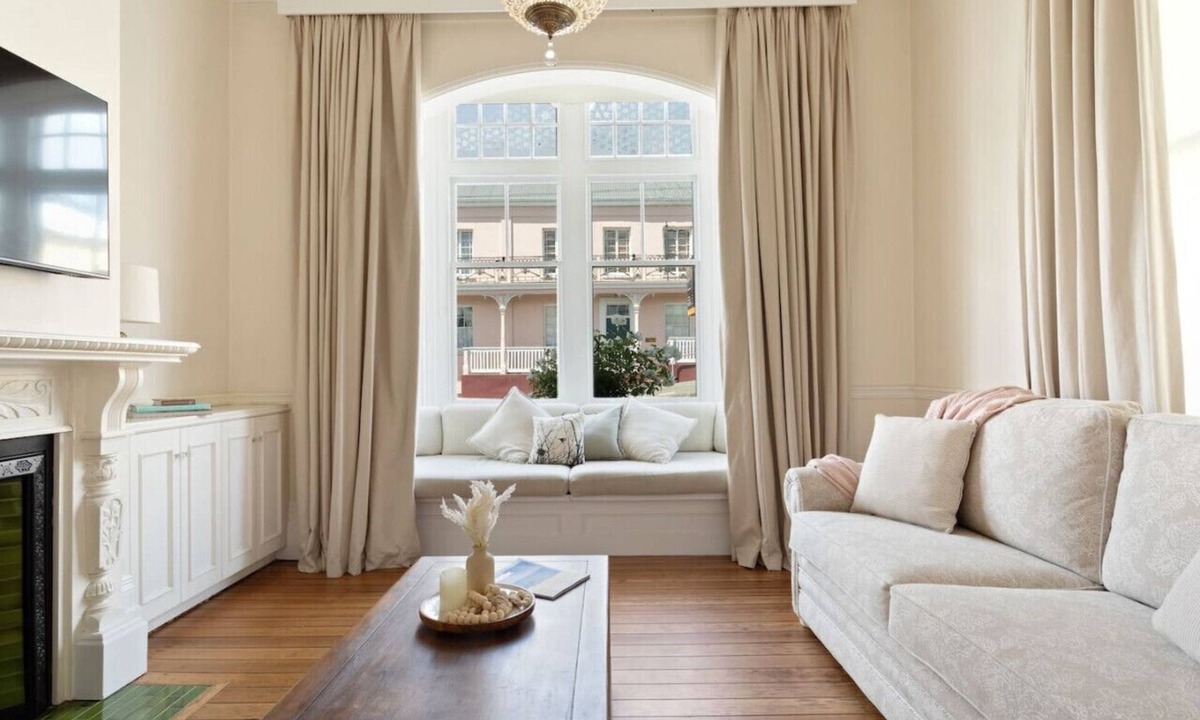 Launceston CBD House | Elizabeth Elegence: A Dreamy Federation Cottage