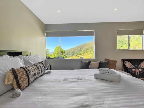 Mount View House | Elouera Retreat