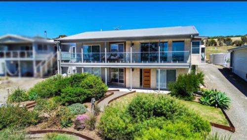 Emu Bay House | Emu Bay Bliss 'sweeping ocean views'