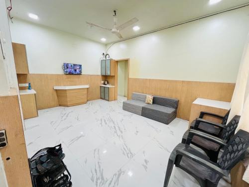 Solapur Apartment | Entire Bungalow Maximum Six Occupancy