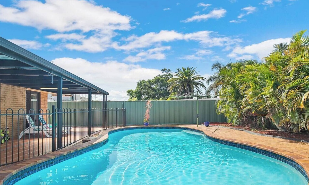 Kippa-Ring House | Entire home in Kippa-Ring, Australia