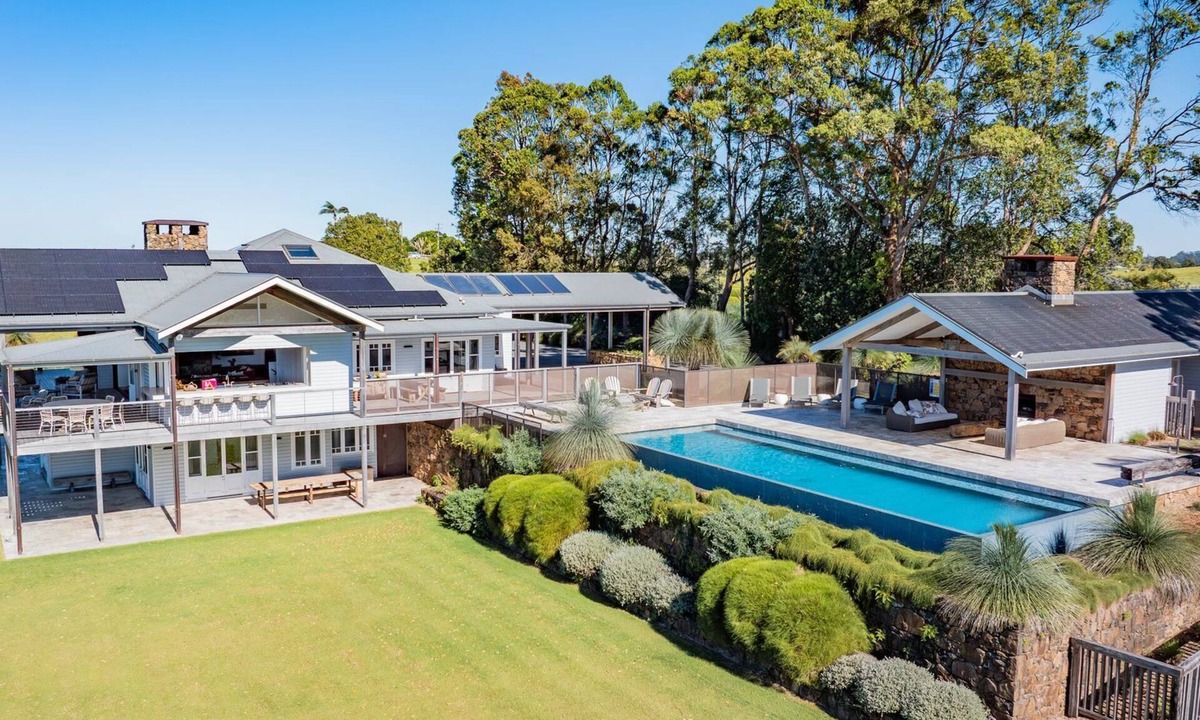 Newrybar House | Escarpment House - Grand Hinterland Estate with Sweeping Ocean Views