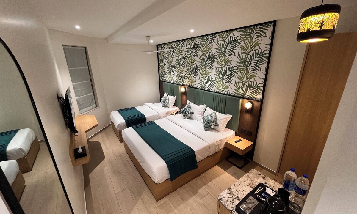 Dharavi Hotel | Esquire Hotel Mumbai