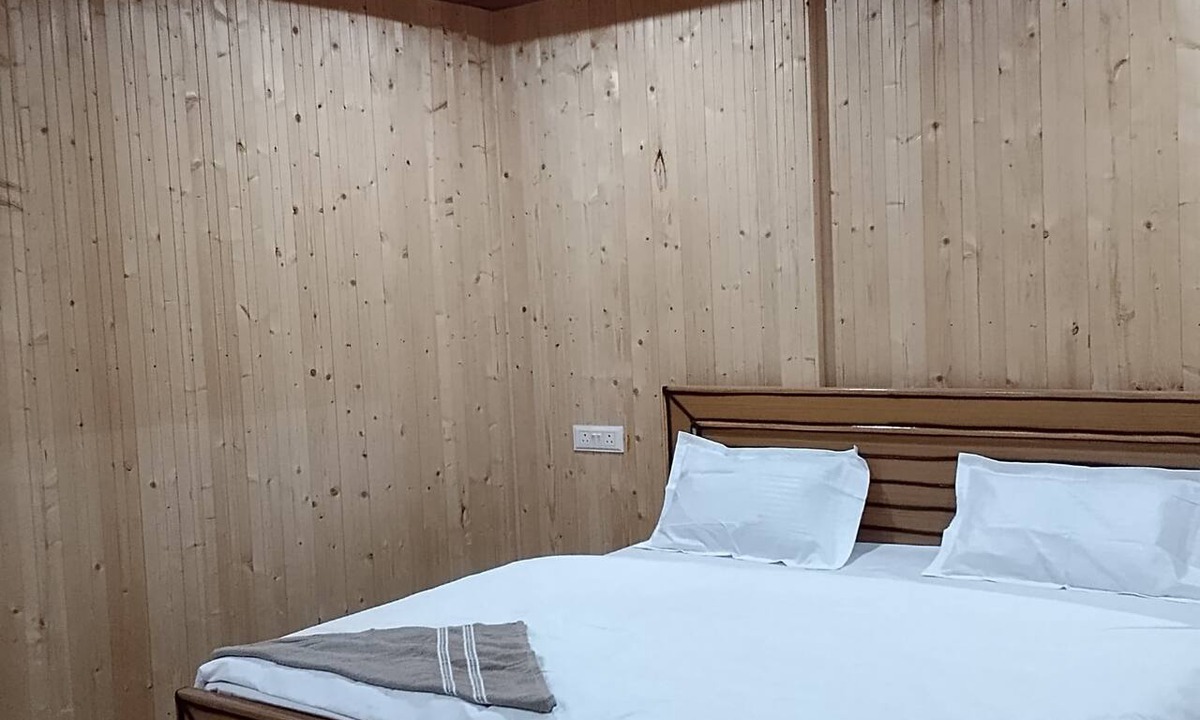 Narainkoti Hotel | Exotic Mount View