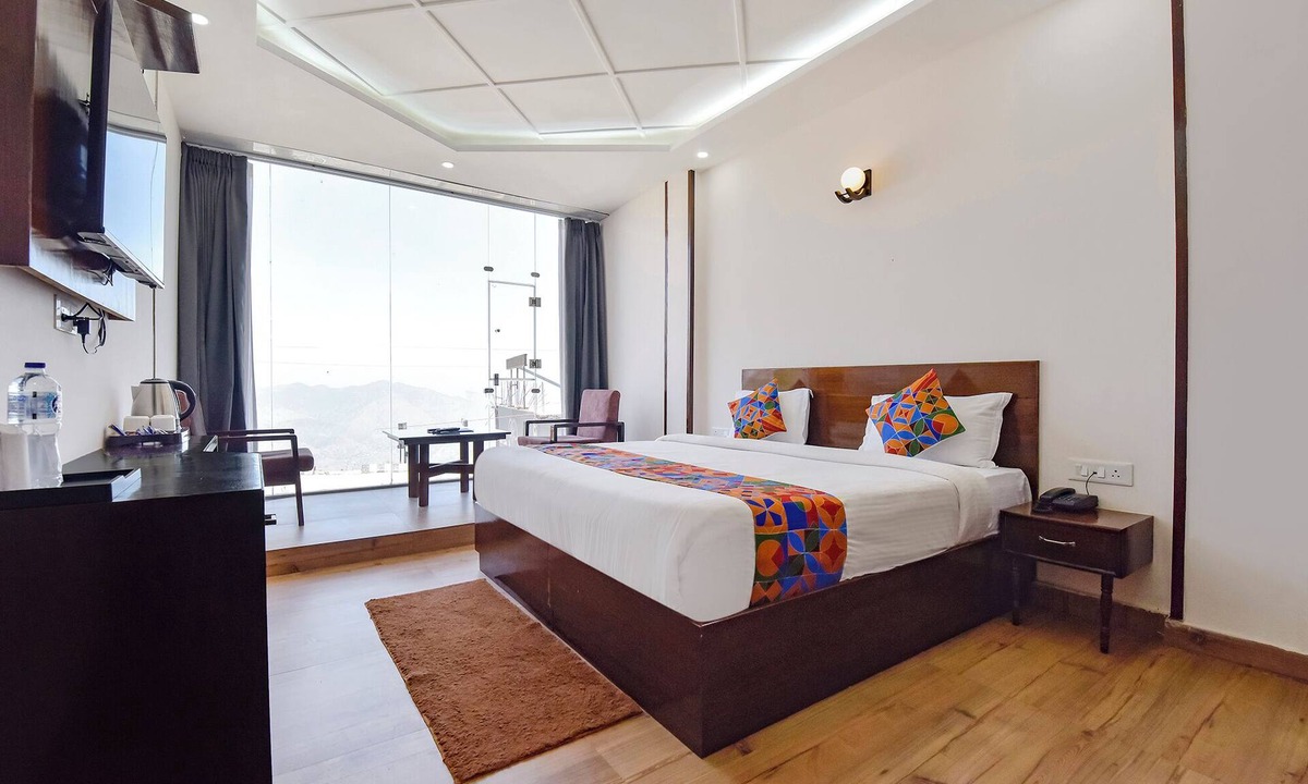 Kempty Range Hotel | Fabhotel Burans Residency