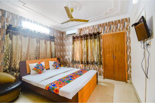 Sector II Hotel | FabHotel Heritage Inn