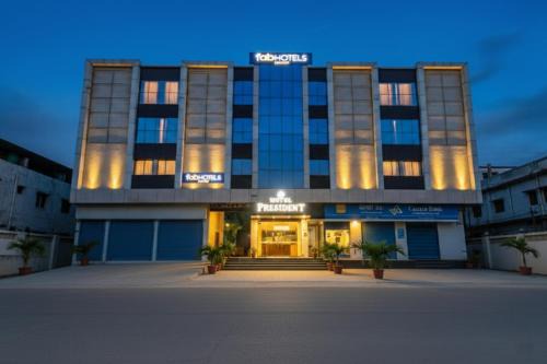 Bhopal Hotel | FabHotel Prime President
