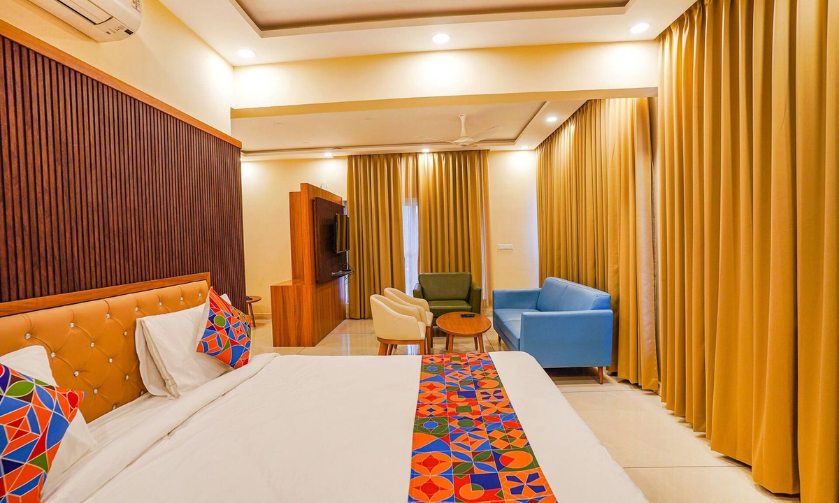Sarjapur Hotel | Fabhotel Prime The Waves