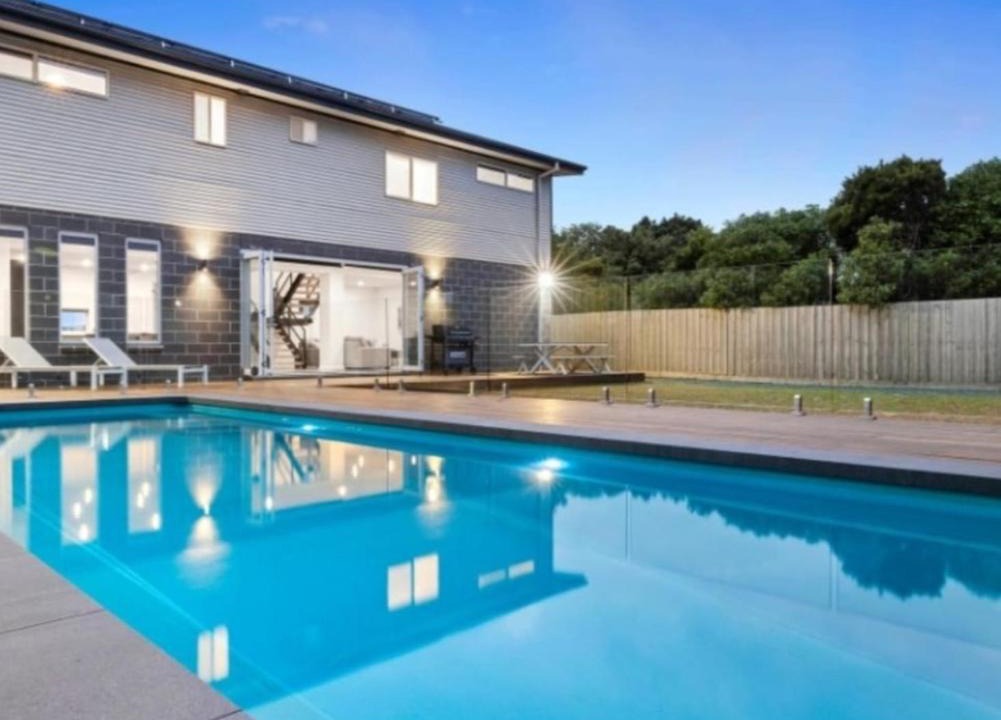Surf Beach House | Family friendly spacious beach house