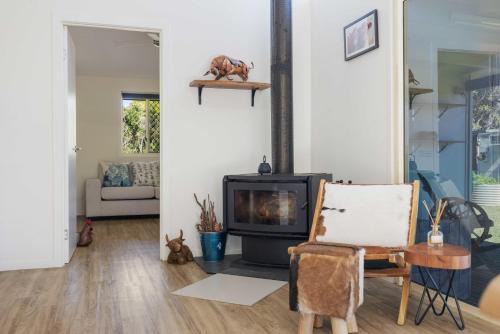 Bellthorpe House | Fiery, cozy starry nights - Farm stay!