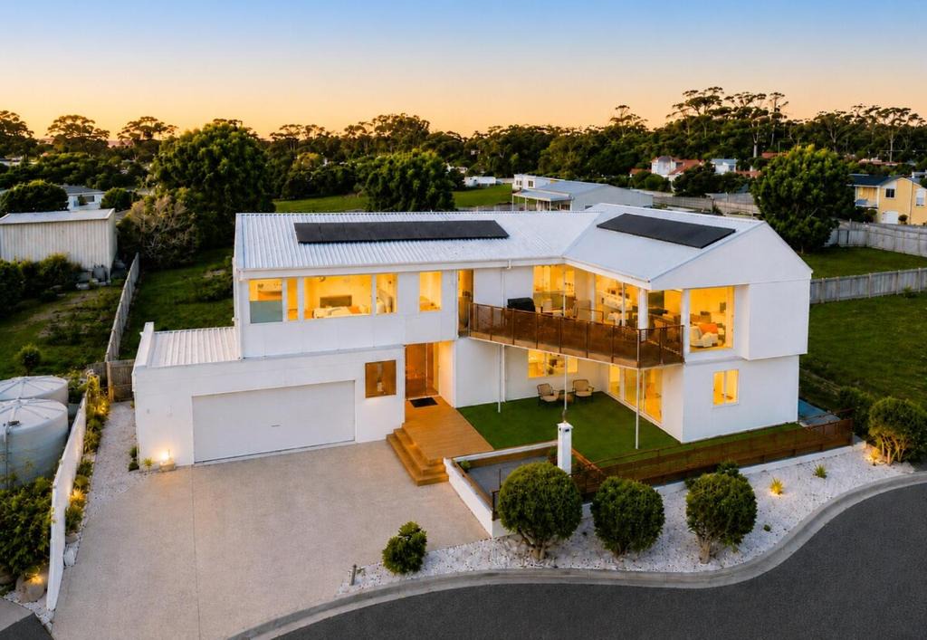Binalong Bay House | Firestone - Luxury Coastal Escape - Ocean Views