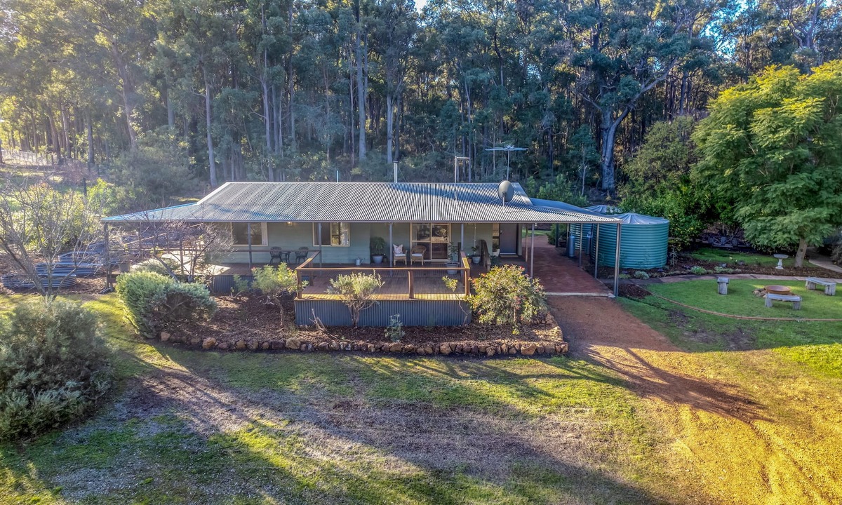 Dwellingup House | Forest Trails House, Dwellingup