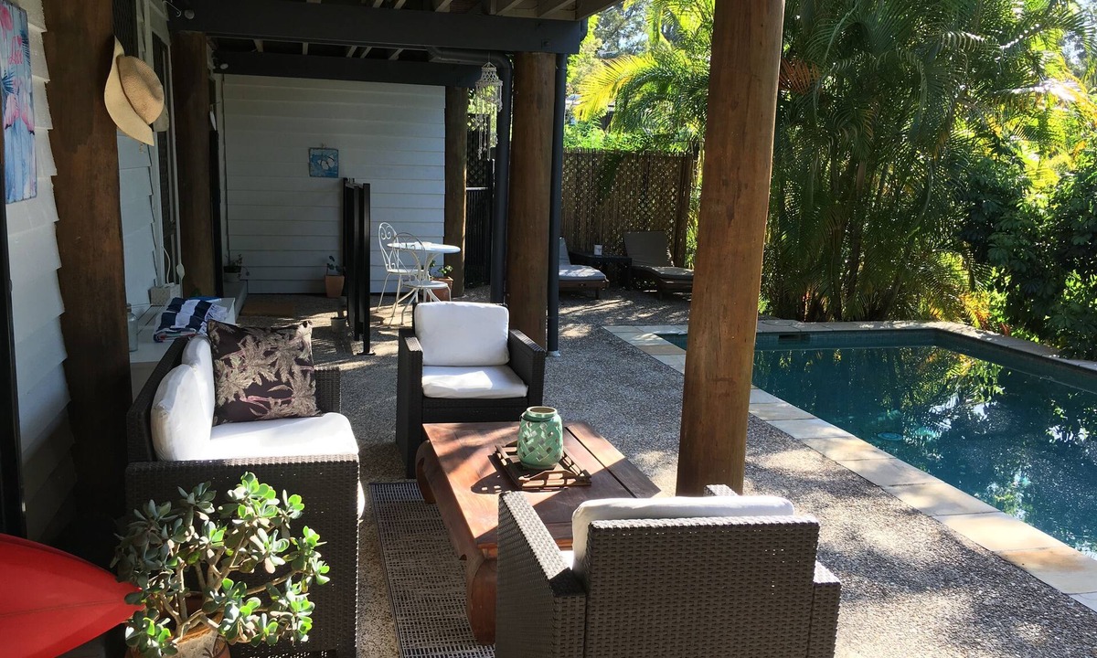 Tugun Bed & Breakfast | French style Bed&Breakfast on the Gold Coast