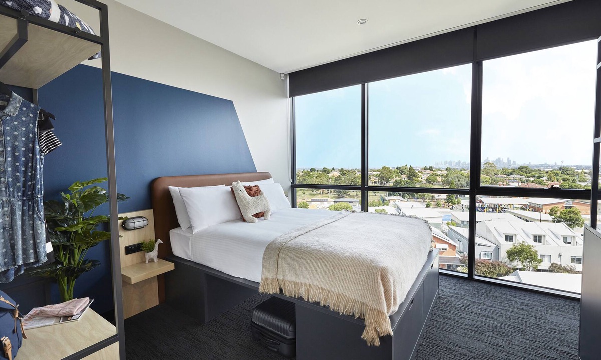 Preston Apartment | Fully Furnished Studio Rooms With Included Heated Pool and On-site Restaurant