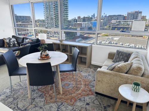 Zetland Apartment | G901S - Bright Zetland Escape with City Views