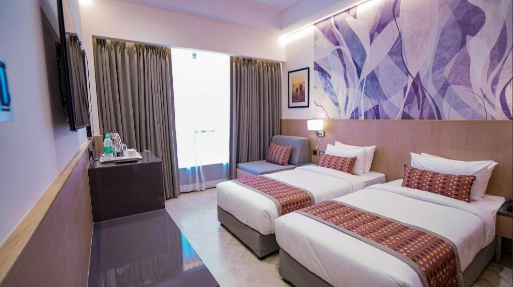 Mira Road East Hotel | GCC North Side