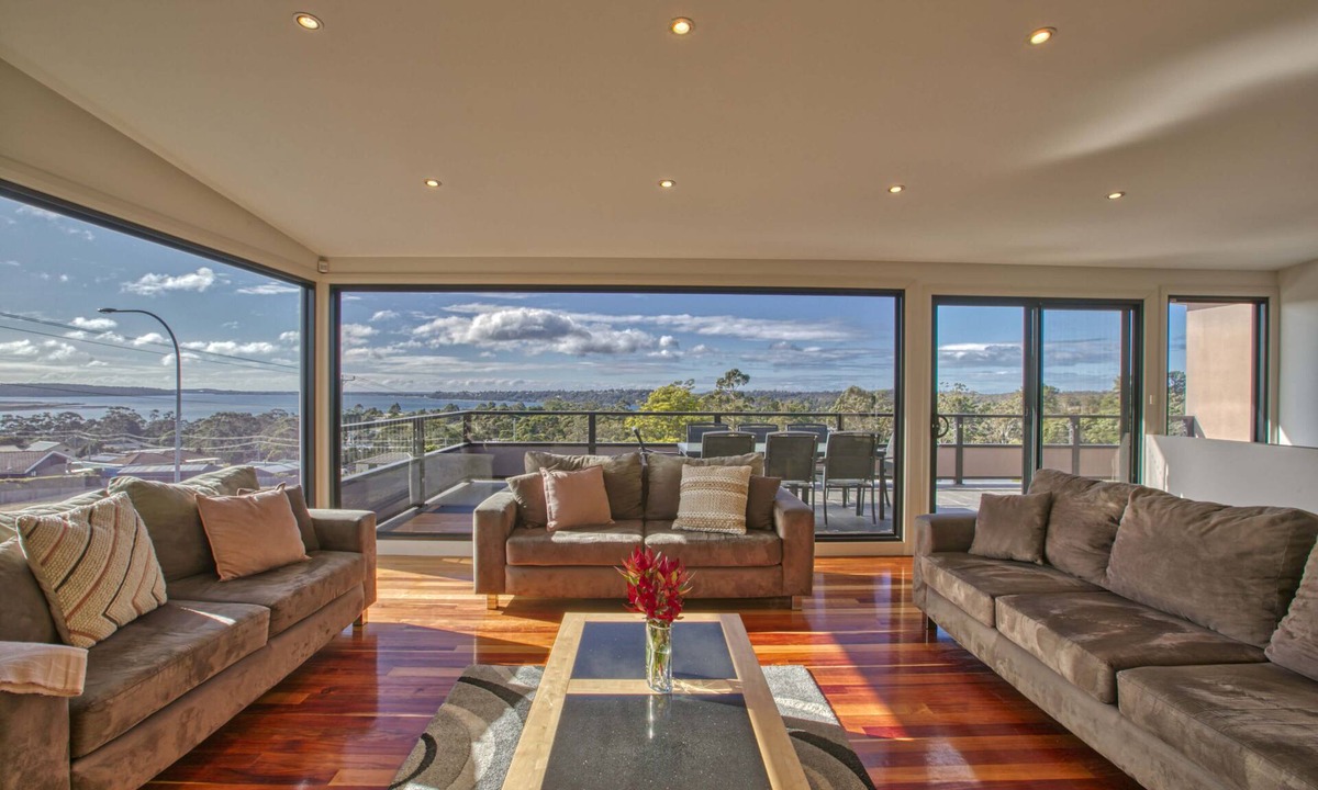 St Helens Apartment | Georges Bay Luxury - St Helens