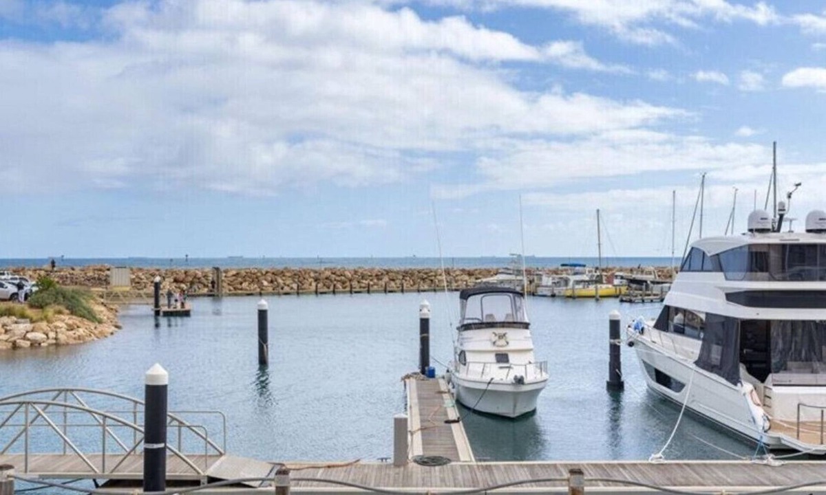 Geraldton Apartment | Geraldton Northshore Nirvana overlooking the Marina Boardwalk