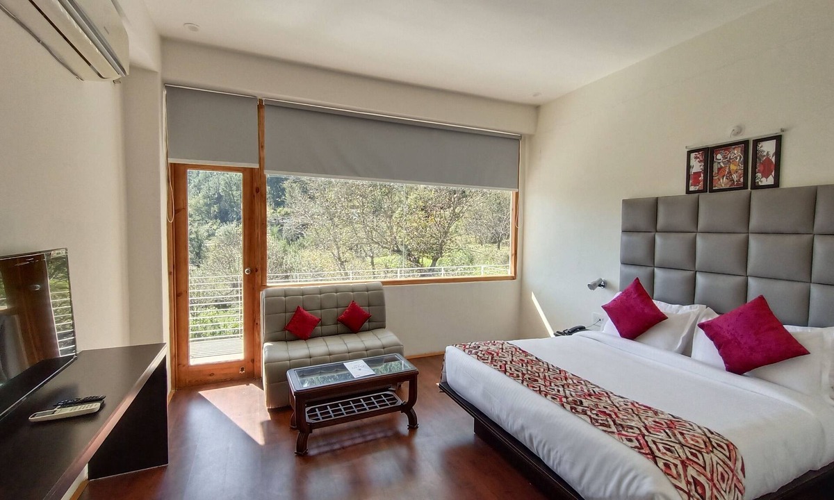 Bandrol Hotel | Gezellig Inn Oasis