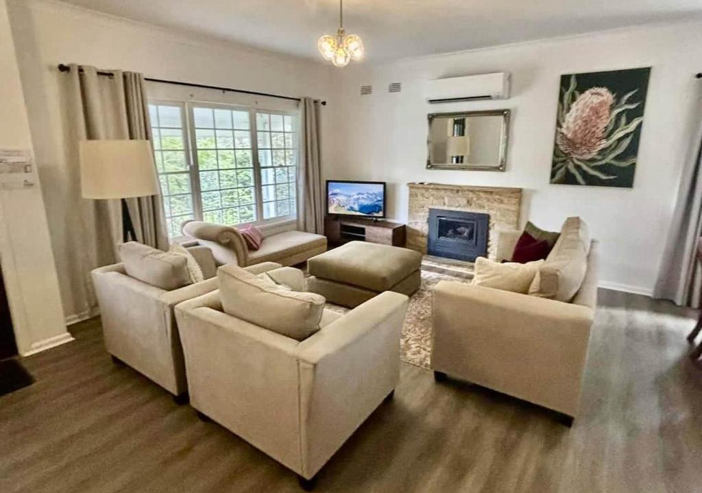 Glenbrook House | Glenbrook - Bluegum Hideaway