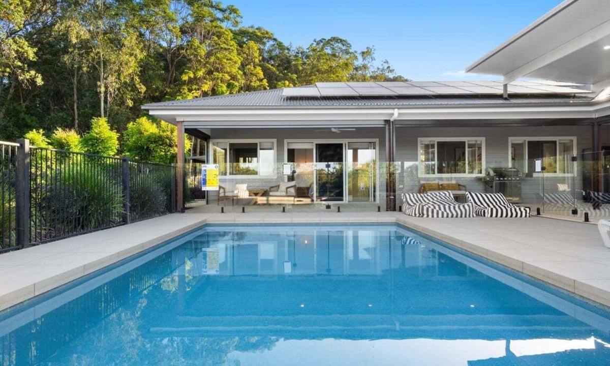 Valdora House | Golden Valley Luxury Hinterland Escape