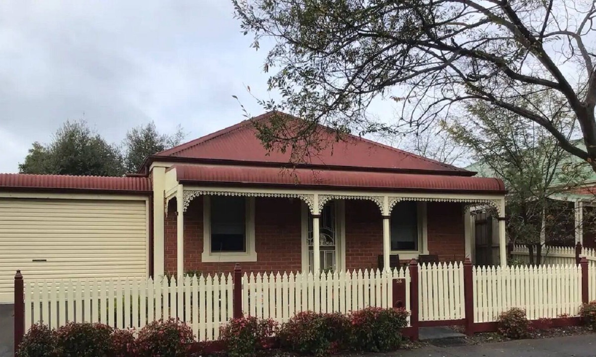 Chirnside Park House | Gorgeous Parkside Cottage