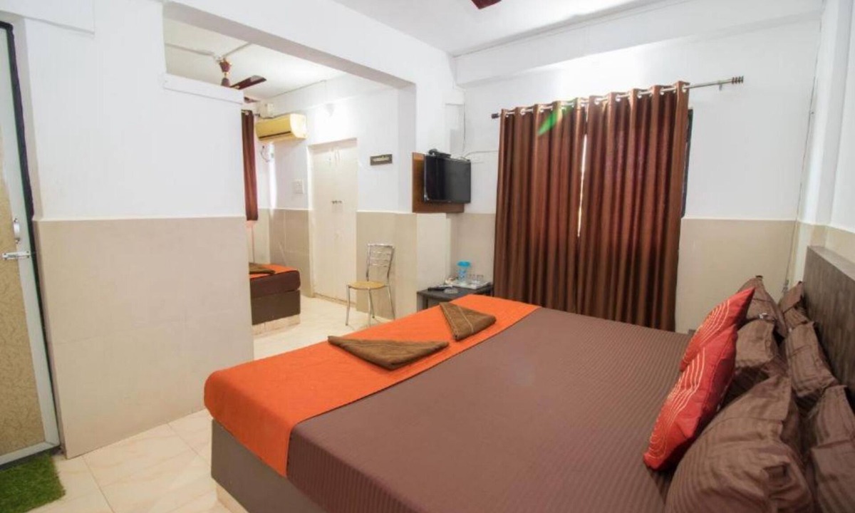 Merces Hotel | Goroomgo Travellers Inn Goa
