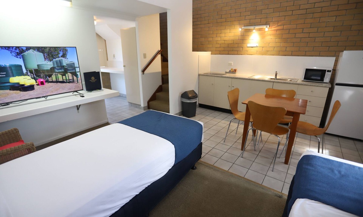 Monkland Hotel | Great Eastern Motor Inn