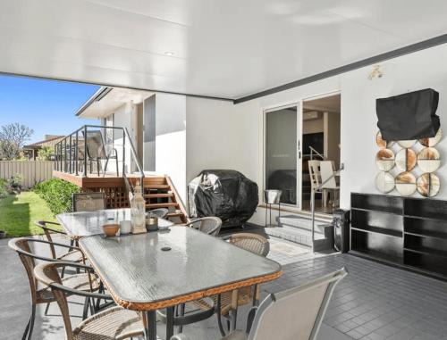 Forster House | Guest House On Guy