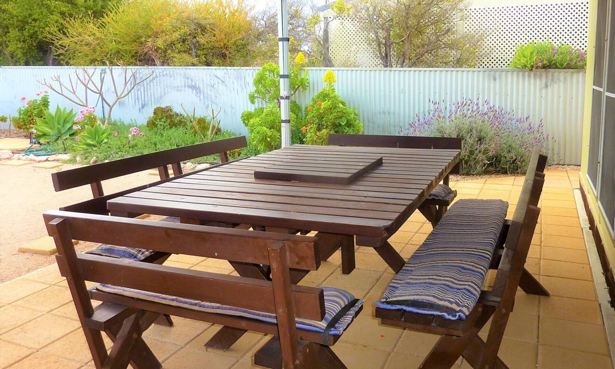 Moonta Bay Hotel | Gunnadoo, Moonta Bay