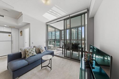 Hamilton Apartment | Hamilton Harbour 1Bed Apt