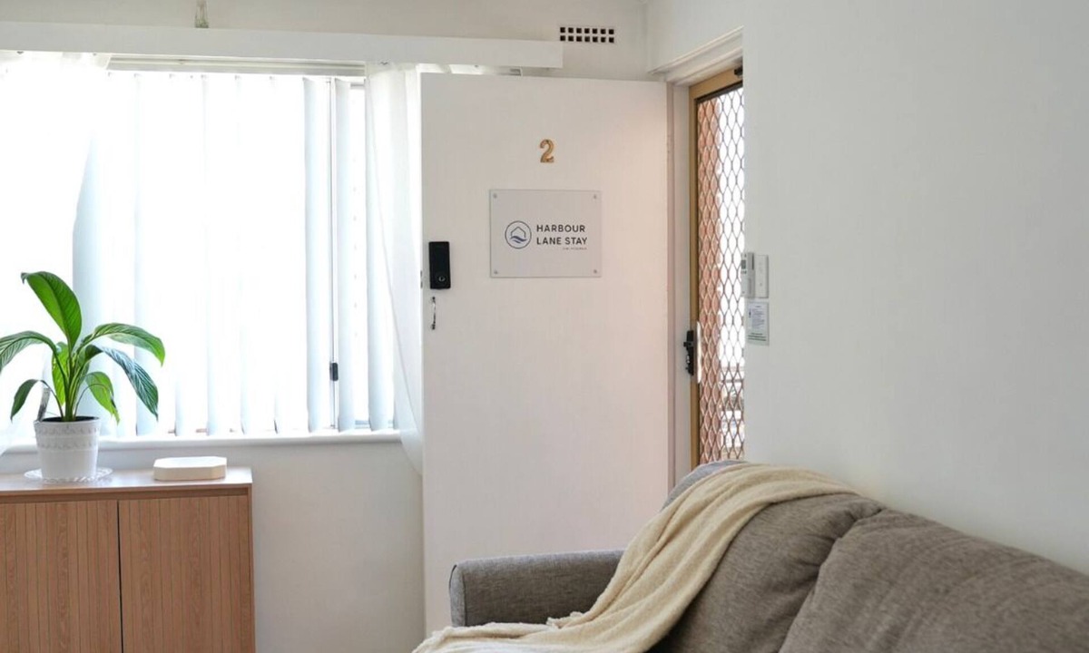 Geraldton Apartment | Harbour Lane Stay – Stylish Coastal Apartment