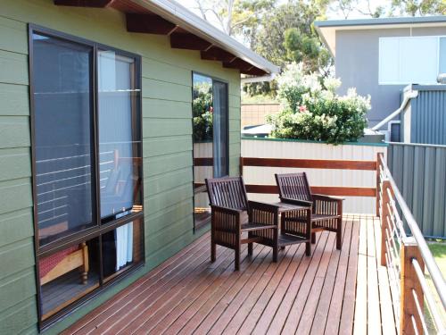 Coles Bay House | Hazards House